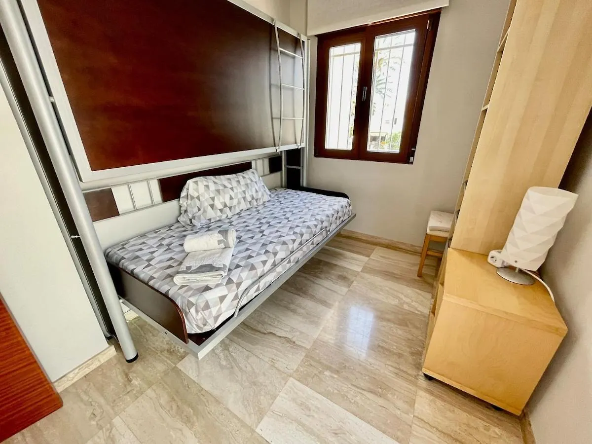 Vila Casa Aisea Caleta De Velez 0*,