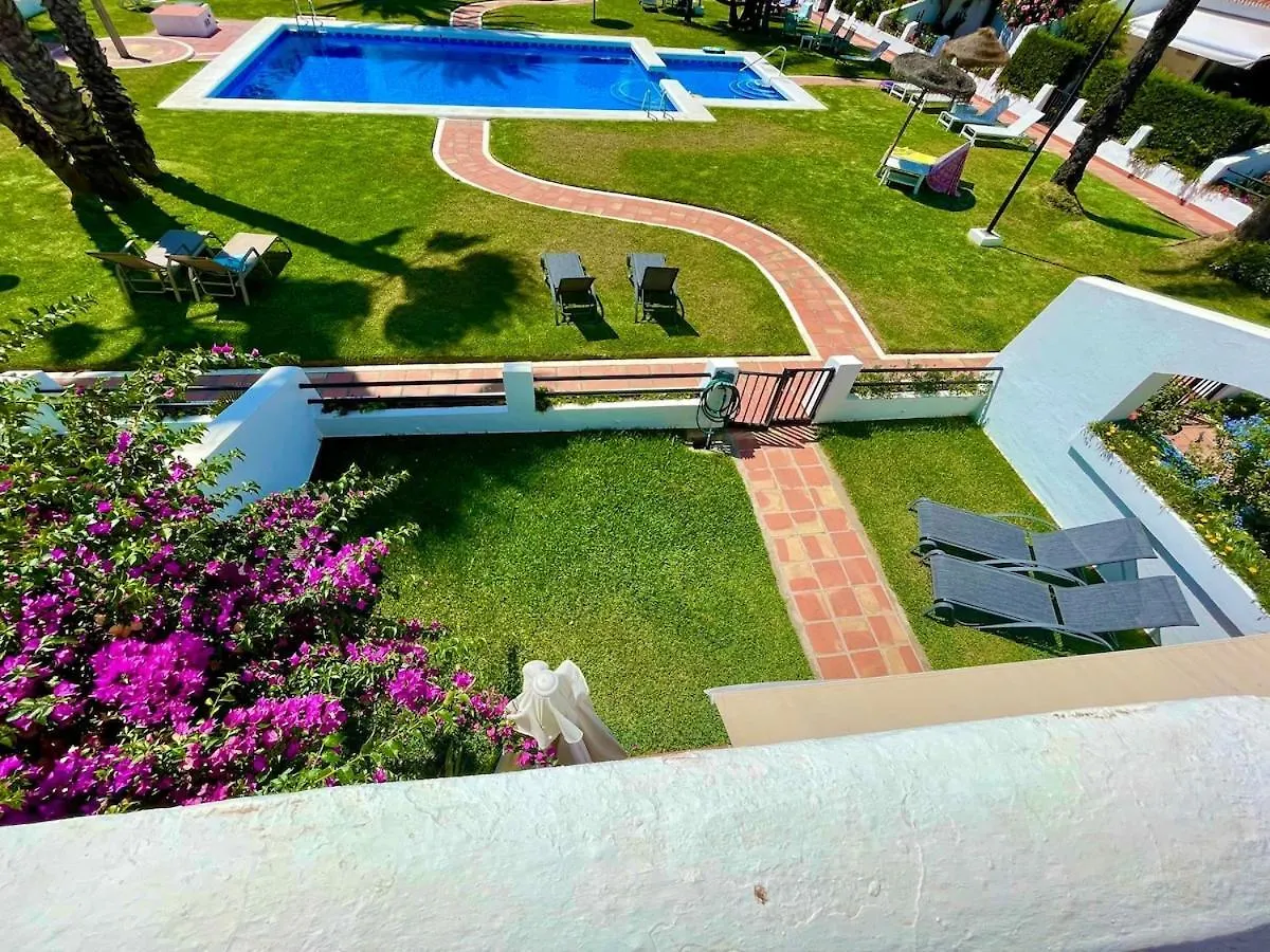 Vila Casa Aisea Caleta De Velez